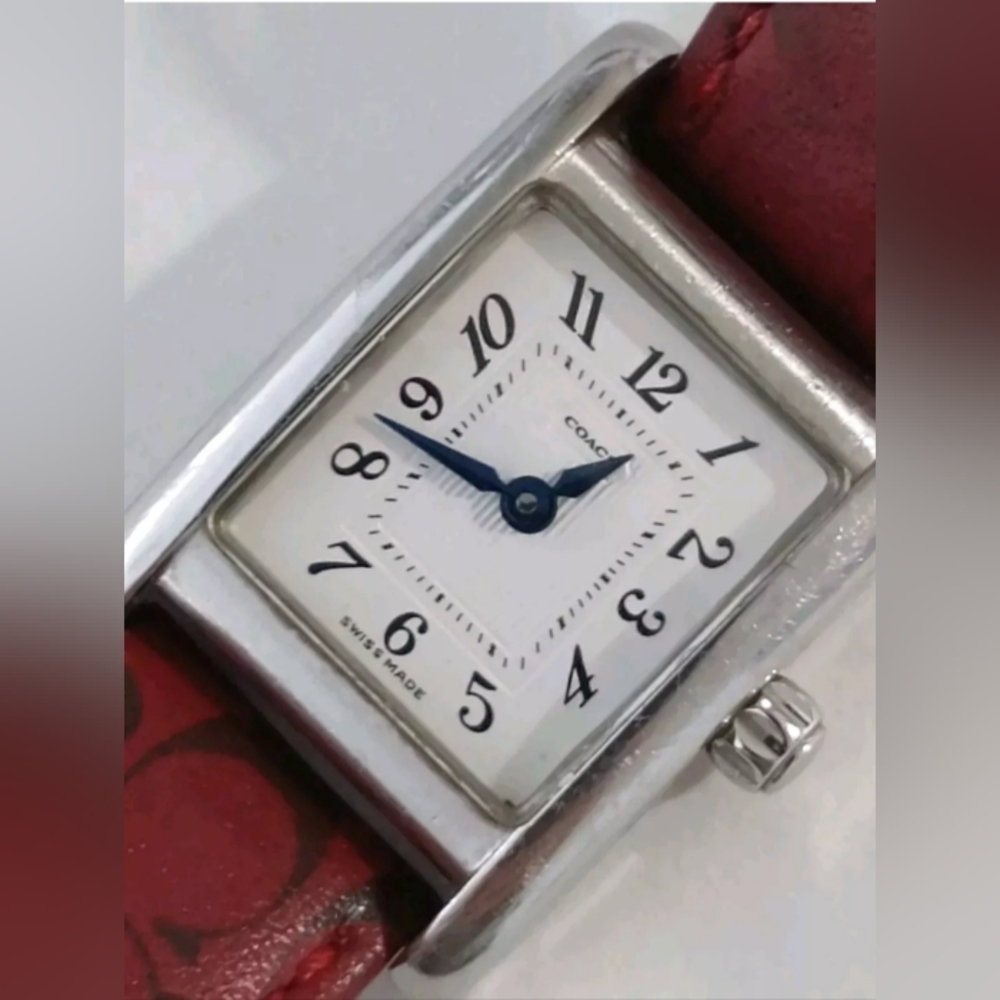 Coach W002B Women's Watch